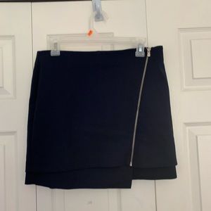 navy skirt